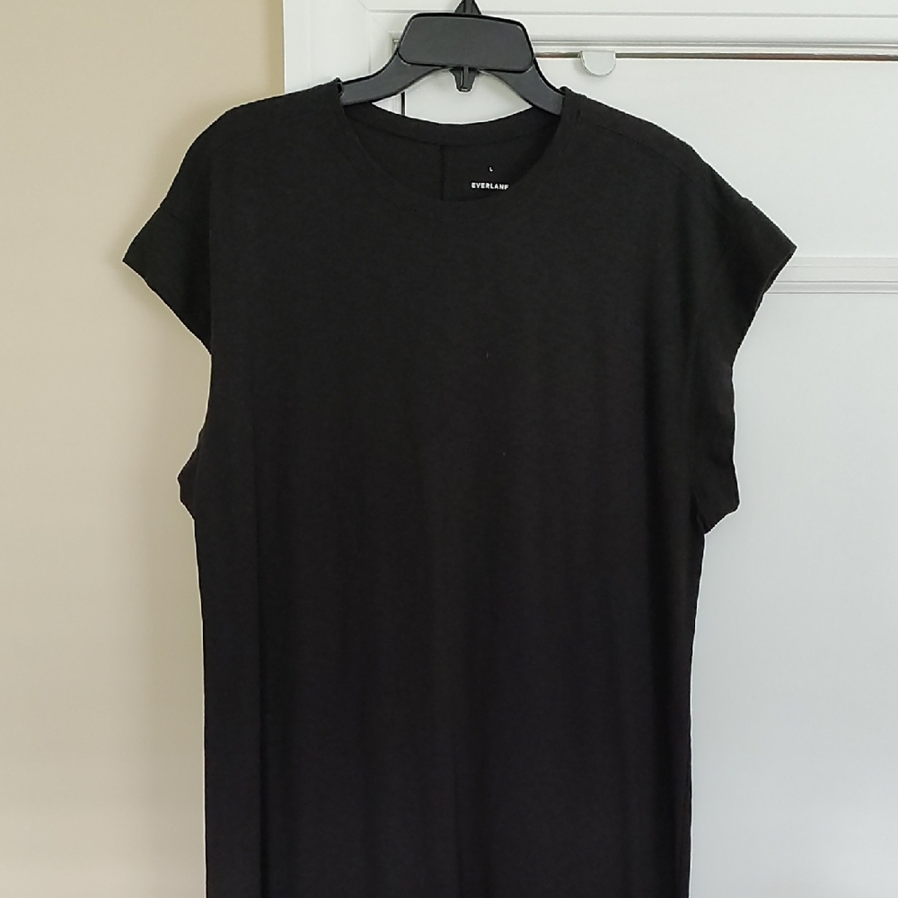Everlane Muscle Tee Midi Dress